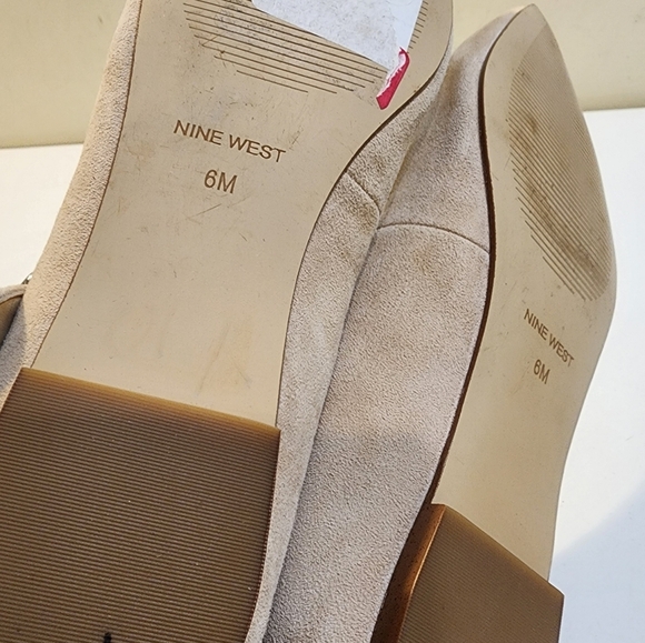 Nine West Chic Beige Mary Jane Leather Upper Flats with Buckle 6M - Picture 2 of 7